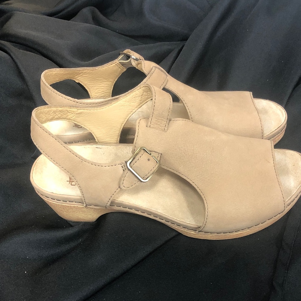 Dansko Laverne Sand Milled Nubuck Open-Toe Slingback Sandals with Buckle Sz 40 - Picture 3 of 8